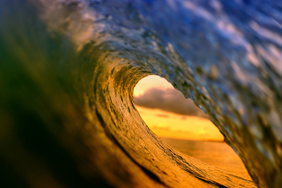 golden Wave 9.2022